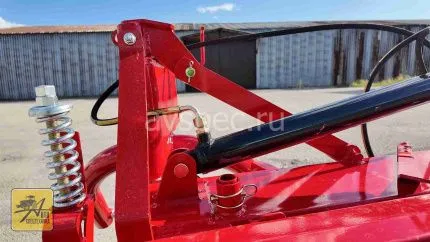 Косилка роторная Уралец 1,35 м с цилиндром (Z-069/1)