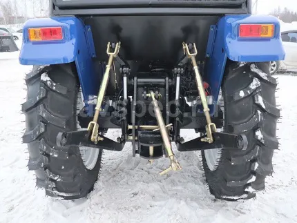 Трактор TZR T-504 с кабиной